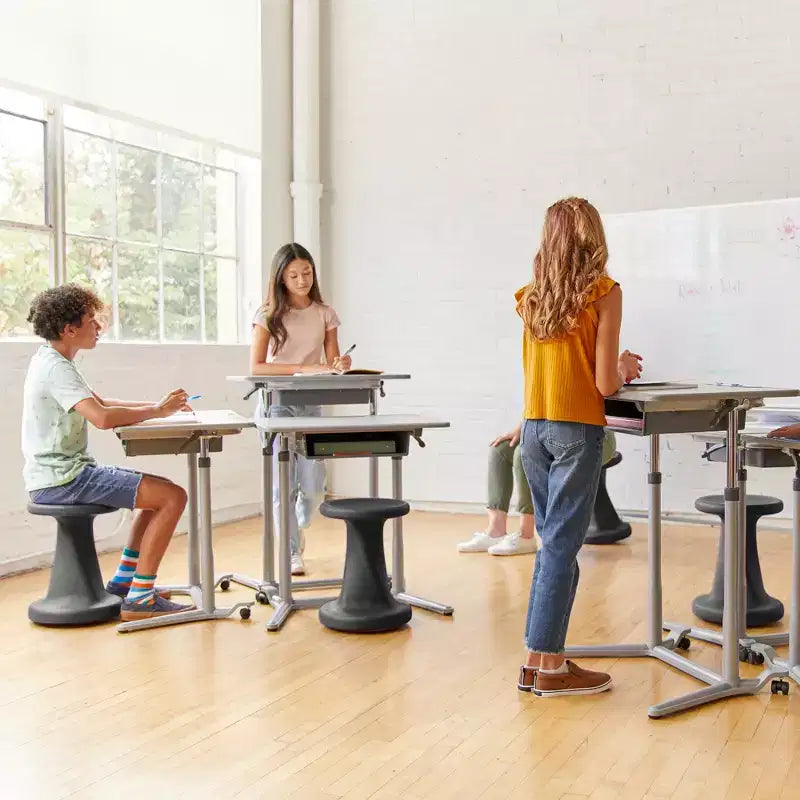 Tabouret à bascule pivotant, hauteur d'assise 45 cm, mobilier de classe